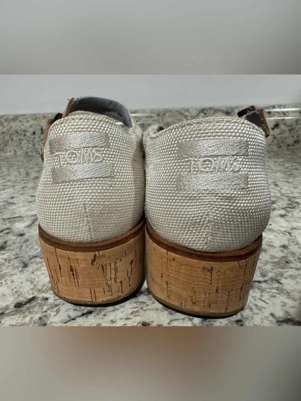 TOMS Women's Harper Wedge Sandals Natural Cork Size 8 White Platform